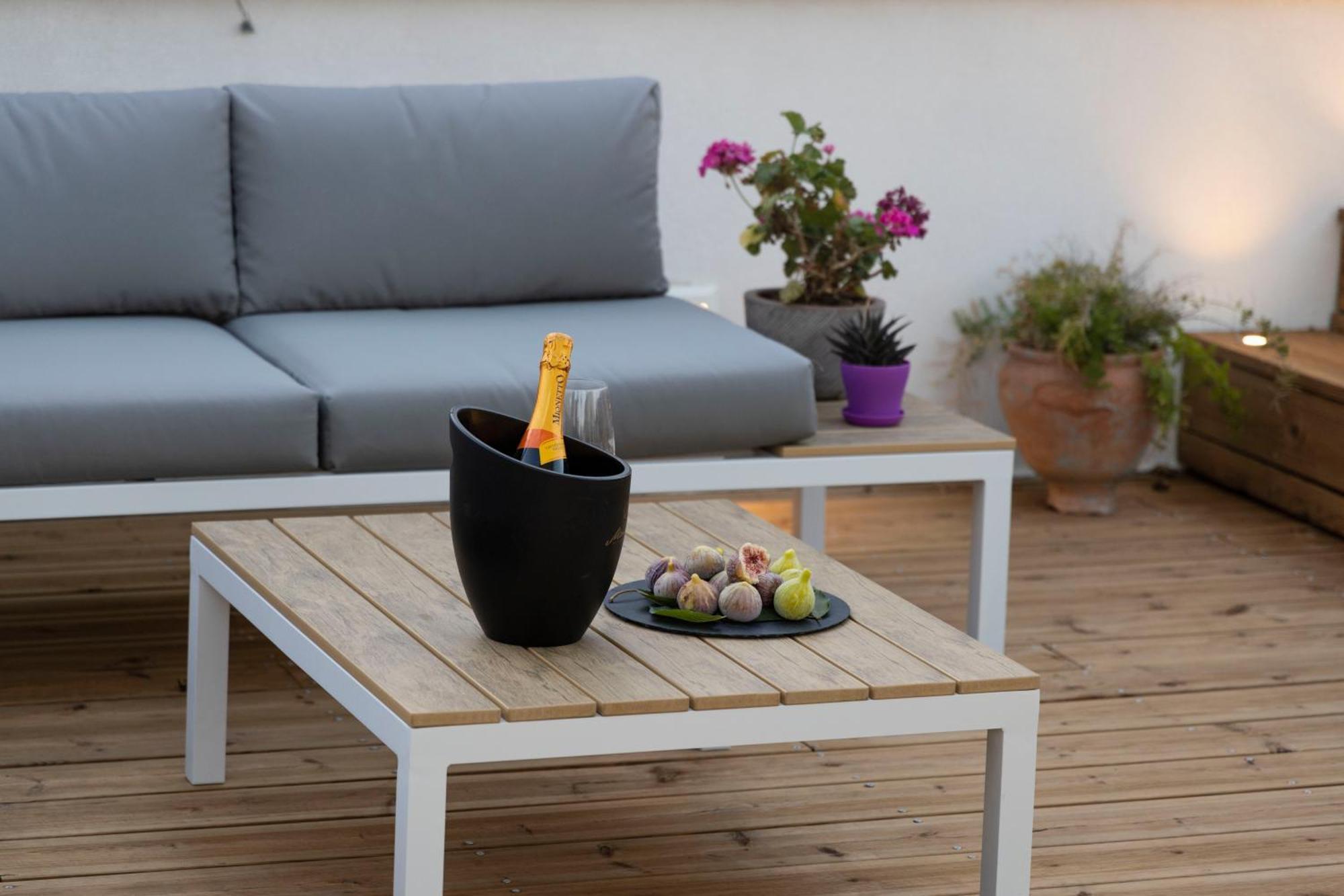 Porta Vetere - Boutique Rooms Trani Exterior foto